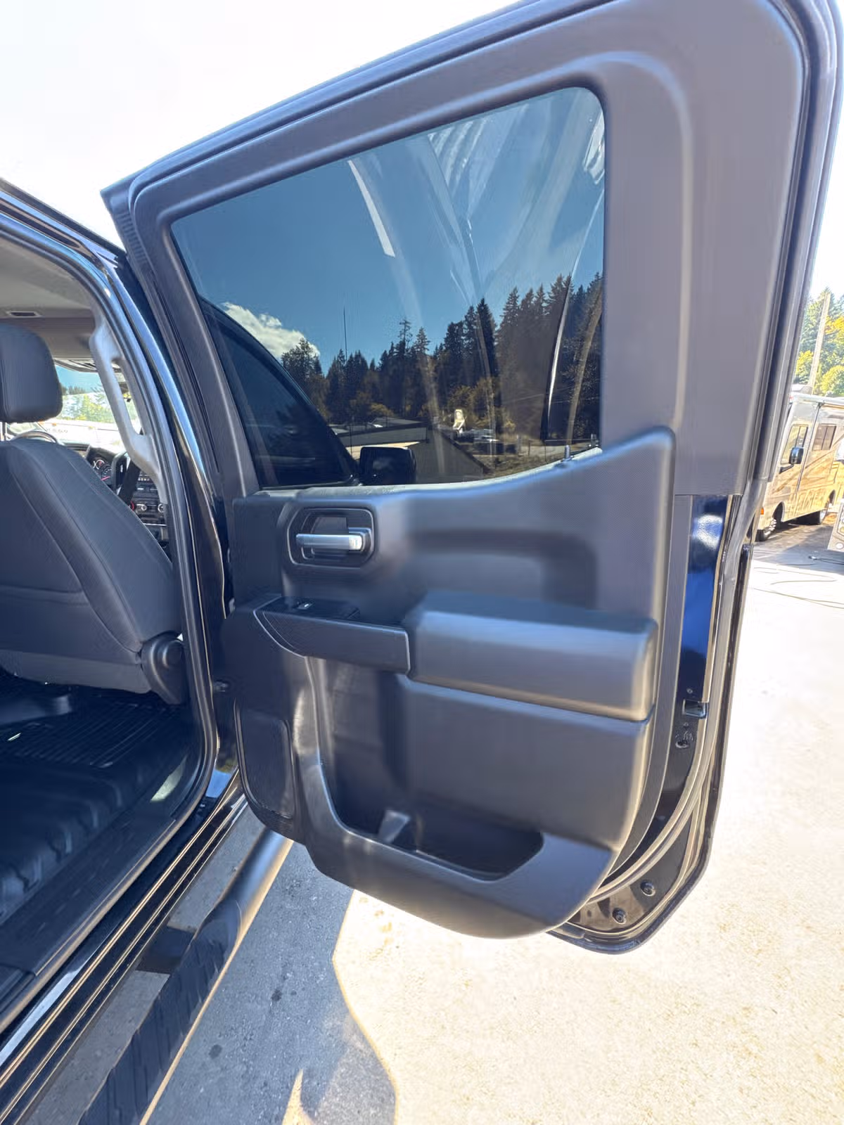 2019 Chevrolet Silverado 1500 Crew Cab LIFTED Image 29