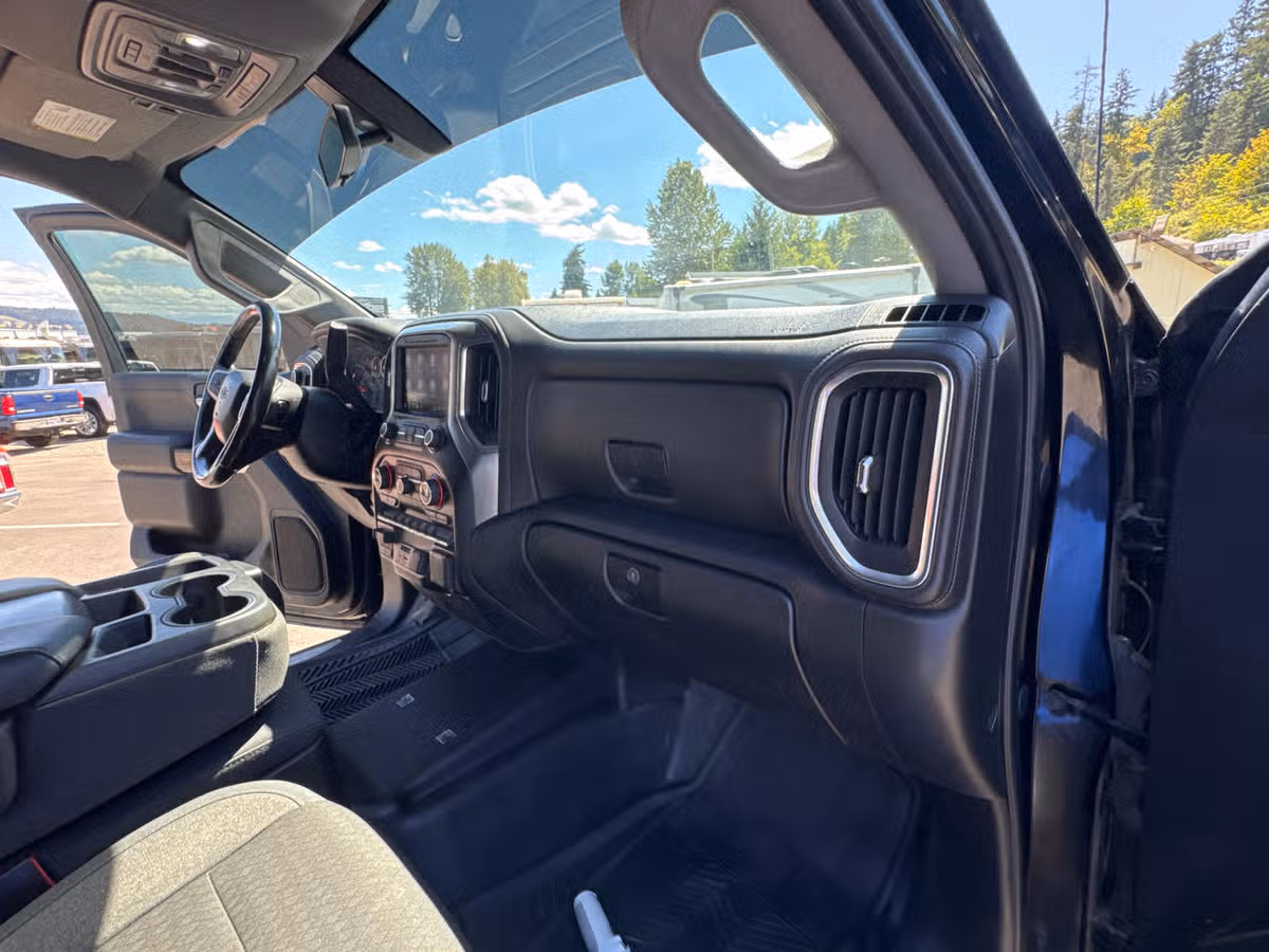 2019 Chevrolet Silverado 1500 Crew Cab LIFTED Image 34