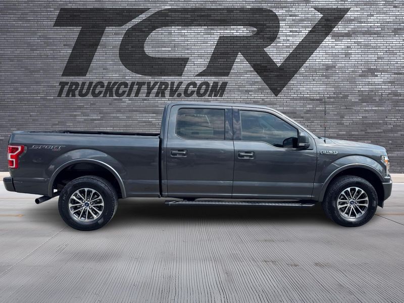 2019 Ford F-150 XLT Upper Image 2