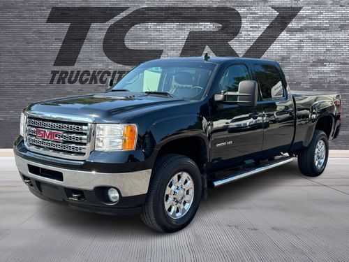 2014 GMC Sierra 2500HD SLT Crew Cab Duramax Diesel Lower Image 1