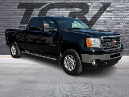 20011 - 2014 GMC Sierra 2500HD SLT Crew Cab Duramax Diesel