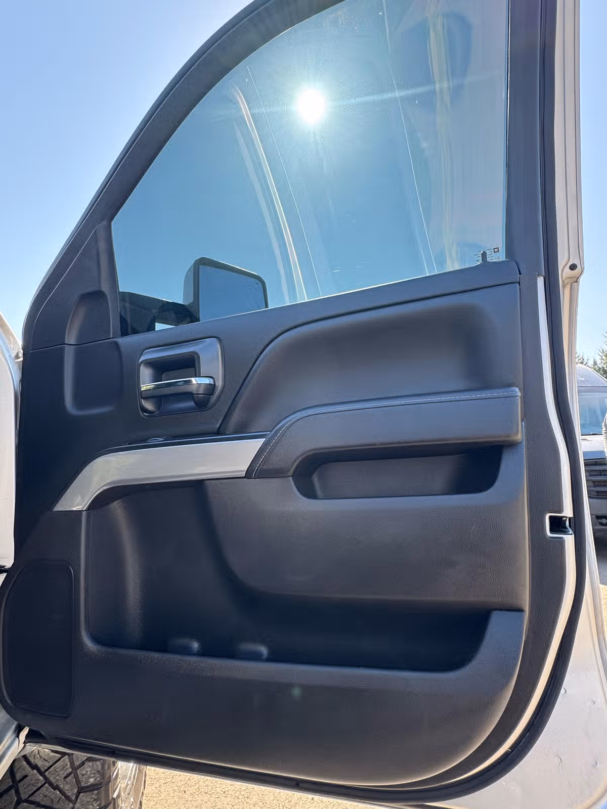 2018 Chevrolet Silverado 1500 LT Z71 Image 27