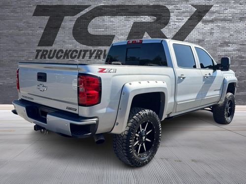 2018 Chevrolet Silverado 1500 LT Z71 Crew Cab Lower Image 1
