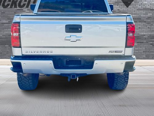 2018 Chevrolet Silverado 1500 LT Z71 Crew Cab Lower Image 2