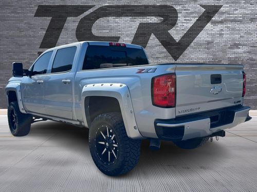 2018 Chevrolet Silverado 1500 LT Z71 Crew Cab Lower Image 3