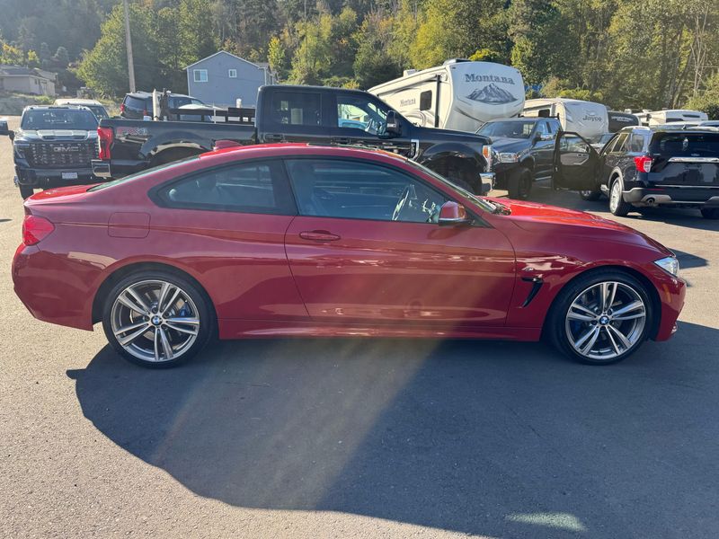 2014 BMW 4 Series 435i xDrive Upper Image 2
