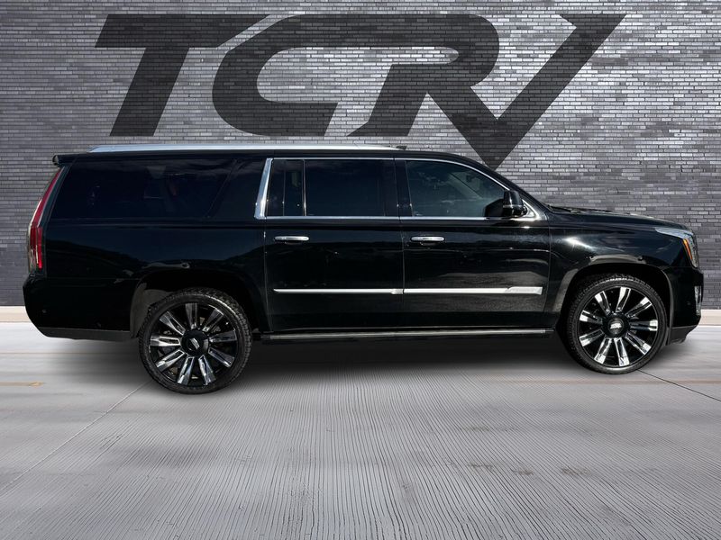 2018 Cadillac Escalade ESV Premium Luxury Upper Image 2