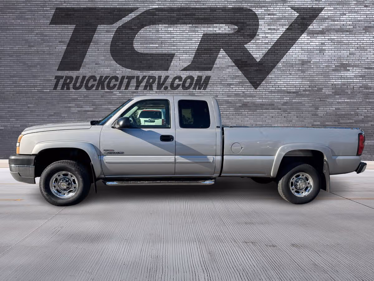2005 Chevrolet Silverado 2500HD LT Image 7