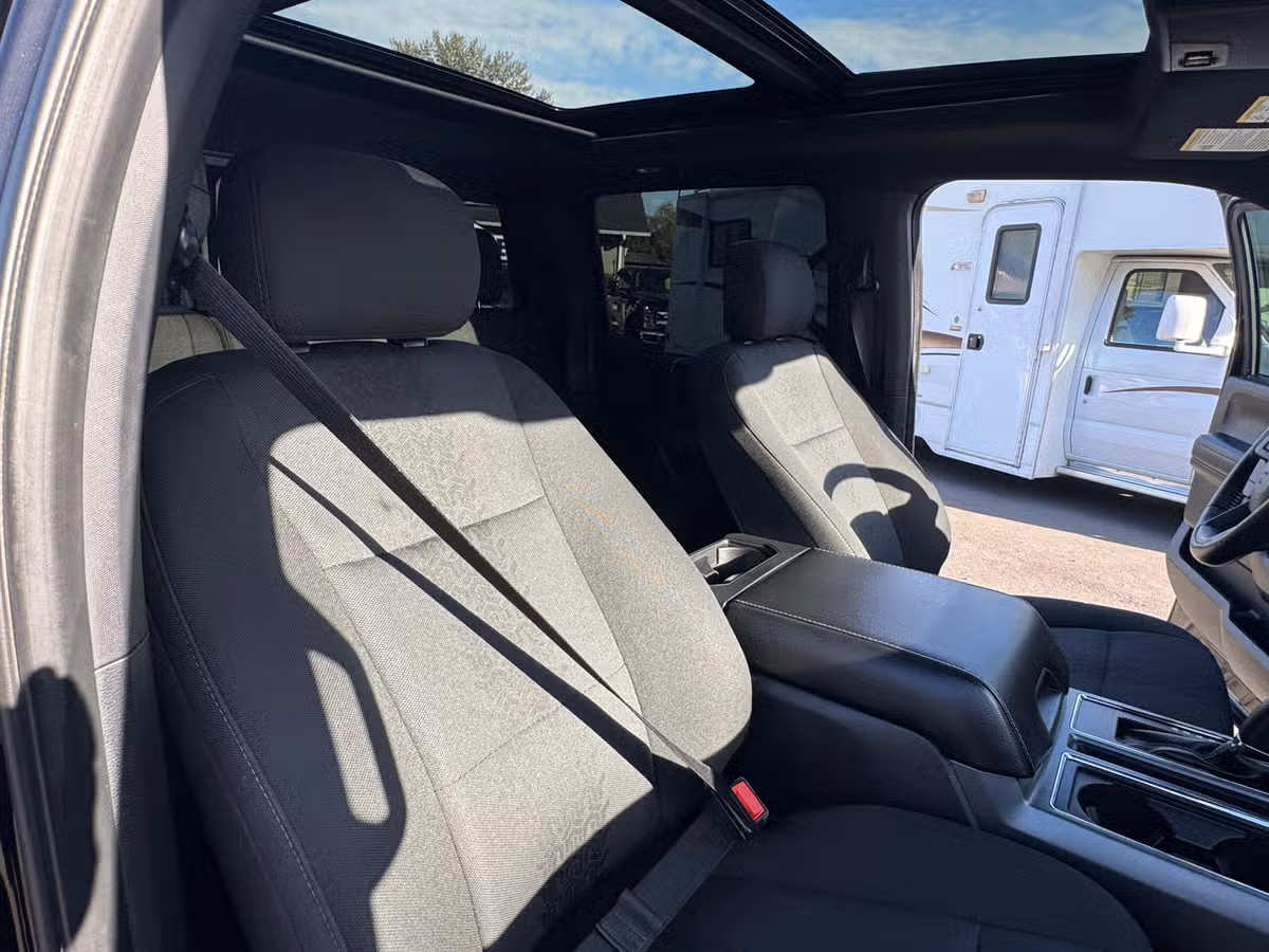 2019 Ford F-150 XLT Image 25