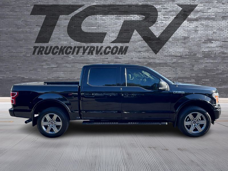 2019 Ford F-150 XLT Upper Image 2