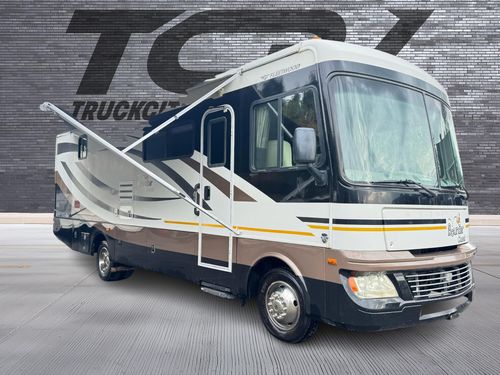 1375 - 2011 Fleetwood Bounder