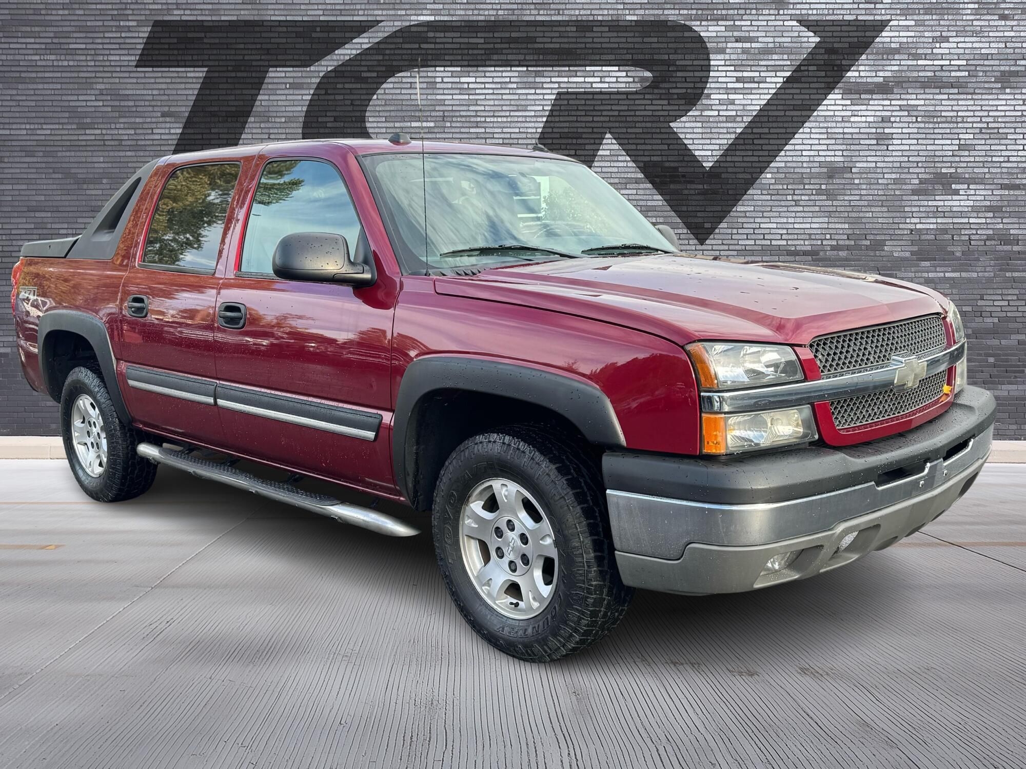 2004 Chevrolet Avalanche Base