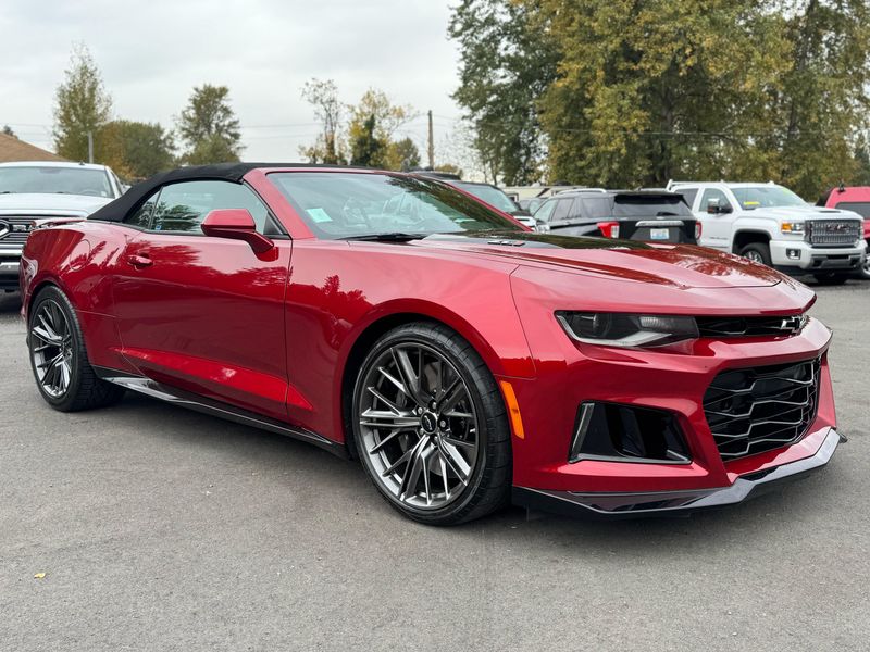 2023 Chevrolet Camaro ZL1 Upper Image 1
