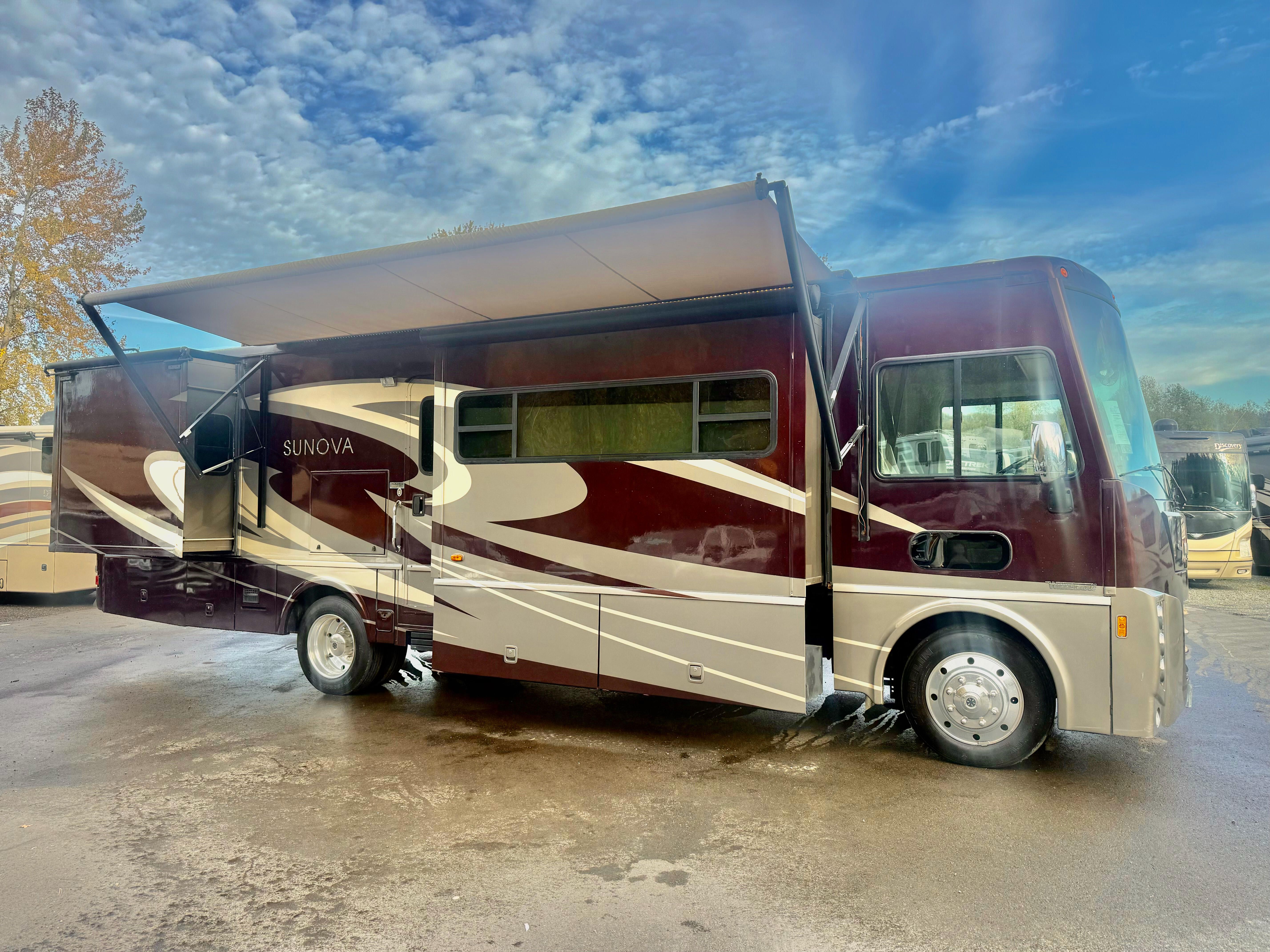 2016 Ford F-53's photo