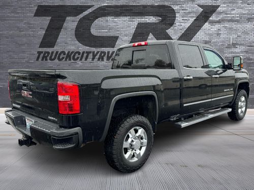 2016 GMC Sierra 3500HD Denali Lower Image 1