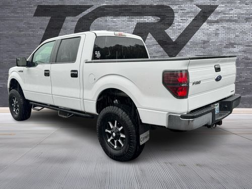 2014 Ford F-150 XLT Lower Image 3
