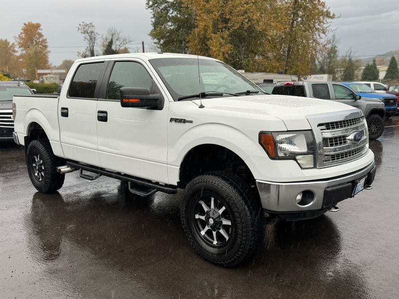 2014 Ford F-150 XLT Upper Image 1