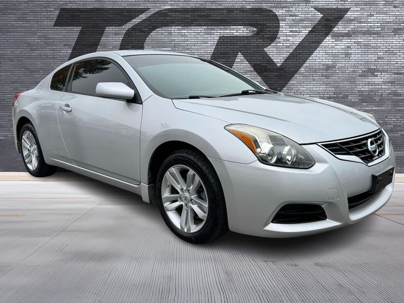 2012 Nissan Altima 400877013 Upper Image 1