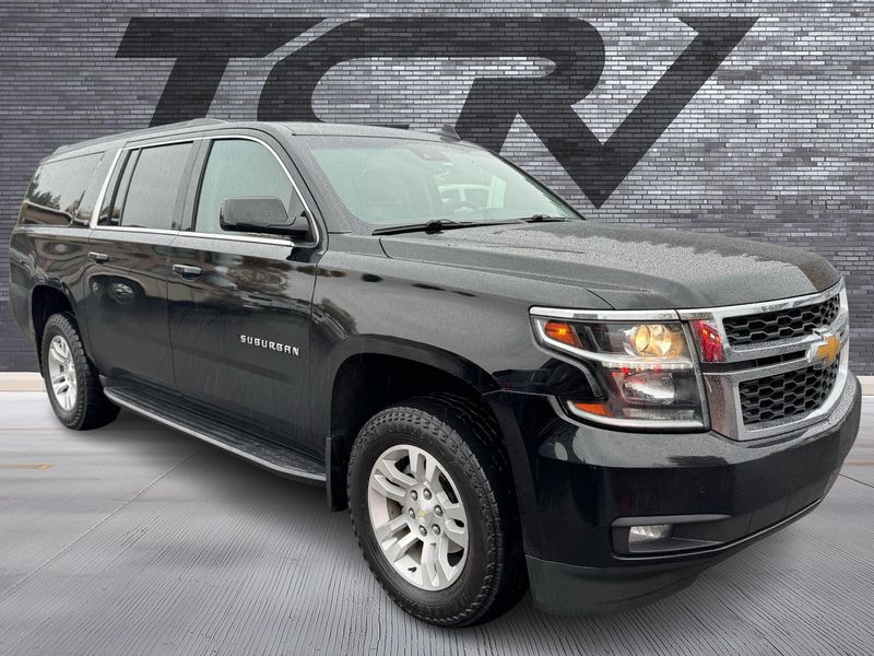 2019 Chevrolet Suburban LT Upper Image 1