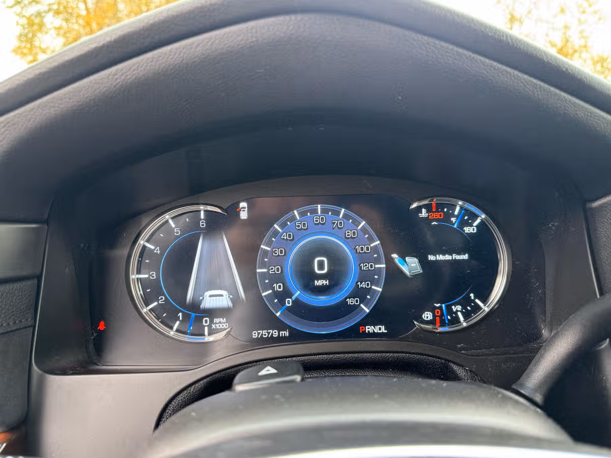 2018 Cadillac Escalade Premium Luxury Image 13