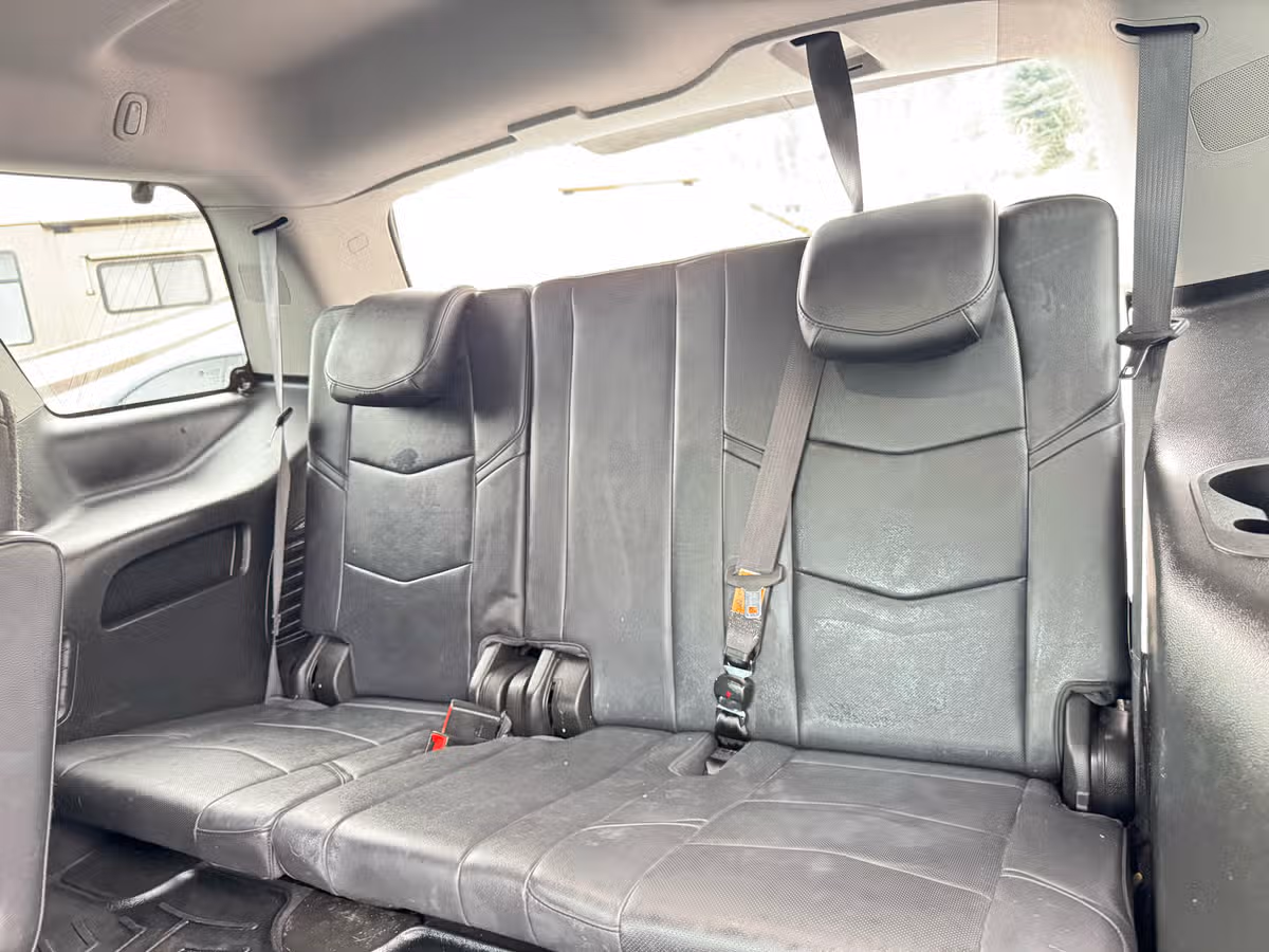 2018 Cadillac Escalade Premium Luxury Image 26