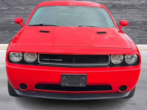 2014 Dodge Challenger Lower Image 3
