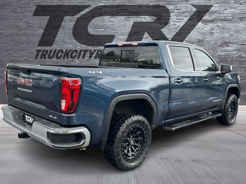 2019 GMC Sierra 1500 SLE Lower Image 1
