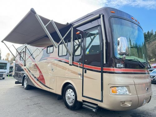 20069A - 2011 Monaco Cayman Diesel Pusher