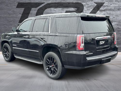 2016 GMC Yukon Denali Lower Image 1