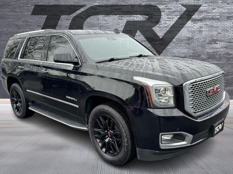 2016 GMC Yukon Denali Upper Image 1