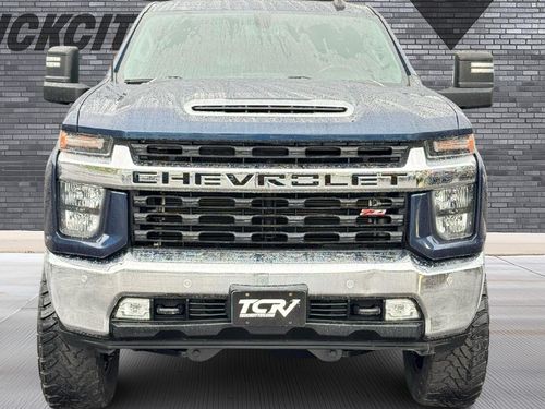 2020 Chevrolet Silverado 2500HD LT Crew Cab Duramax Lifted Lower Image 3