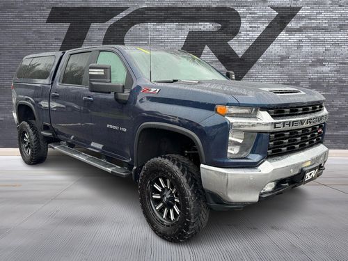 20133 - 2020 Chevrolet Silverado 2500HD LT Crew Cab Duramax Lifted