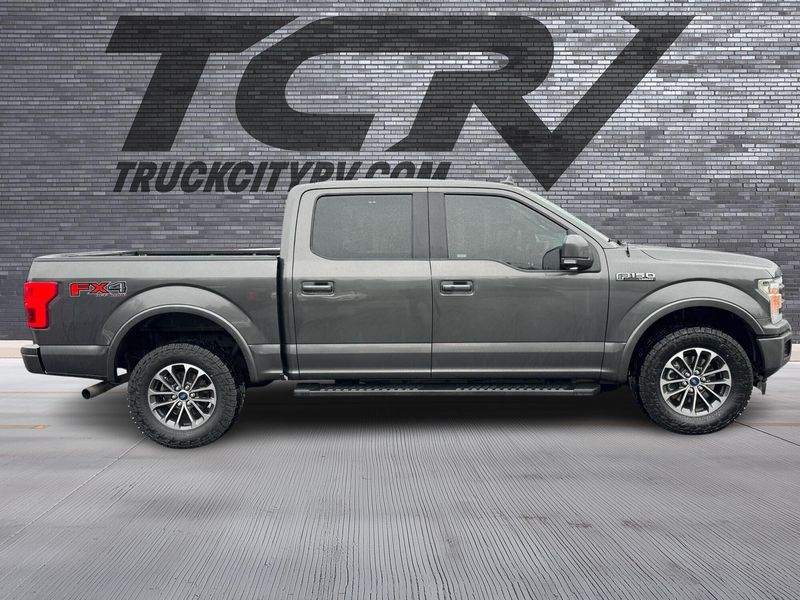 2018 Ford F-150 Lariat Upper Image 2