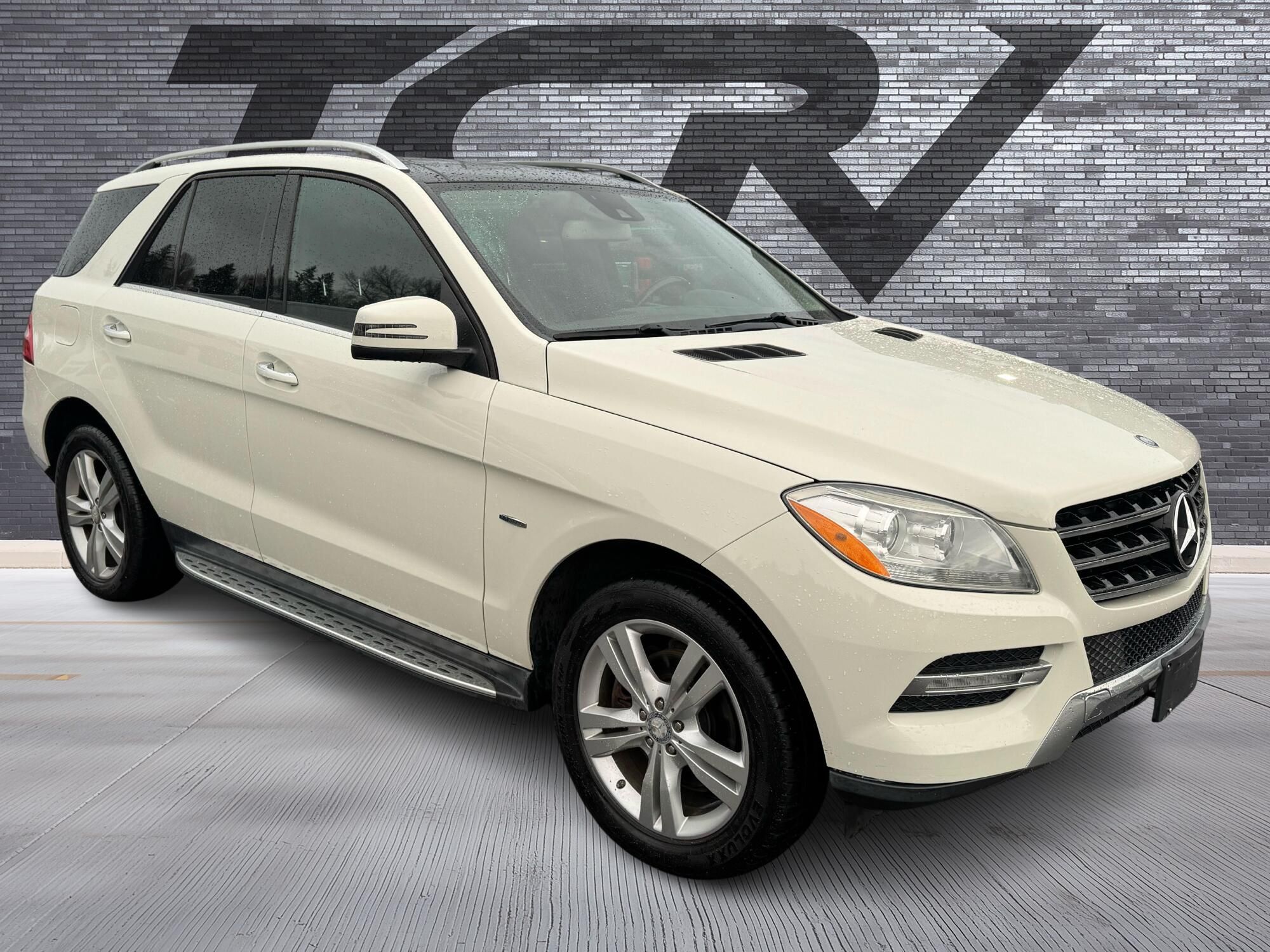 2012 Mercedes-Benz M-Class ML350's photo