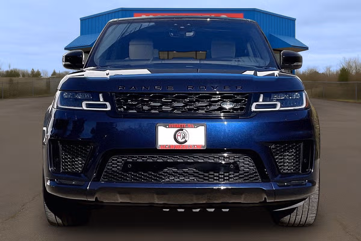 2019 Land Rover Range Rover Sport HSE Dynamic Image 3