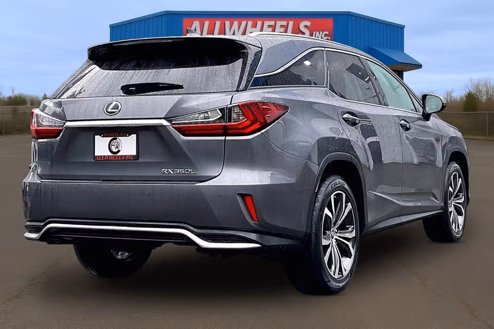 2019 Lexus RX 350L Base Image 11