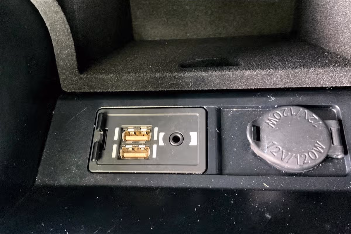 2019 Lexus RX 350L Base Image 31
