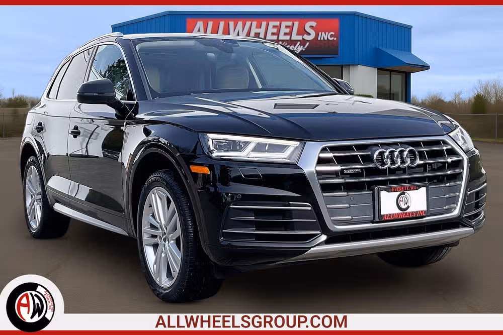 2018 Audi Q5 2.0T quattro S tronic Premium Plus's photo