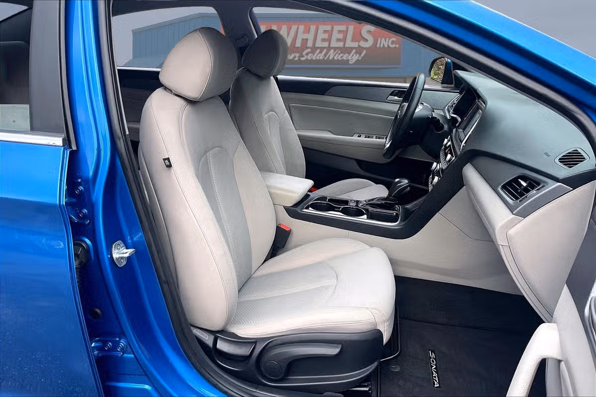 2018 Hyundai SONATA SEL Image 7