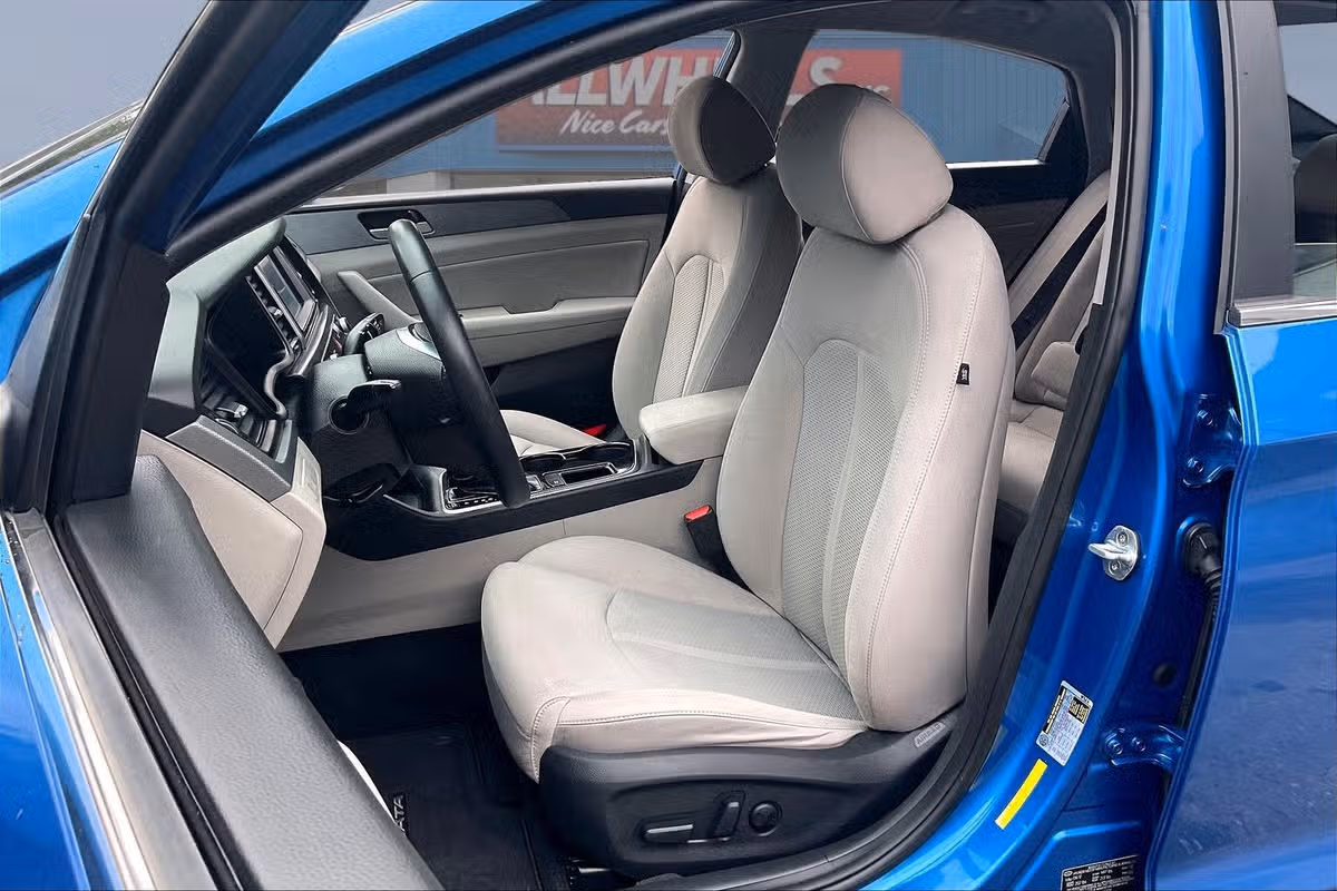2018 Hyundai SONATA SEL Image 23
