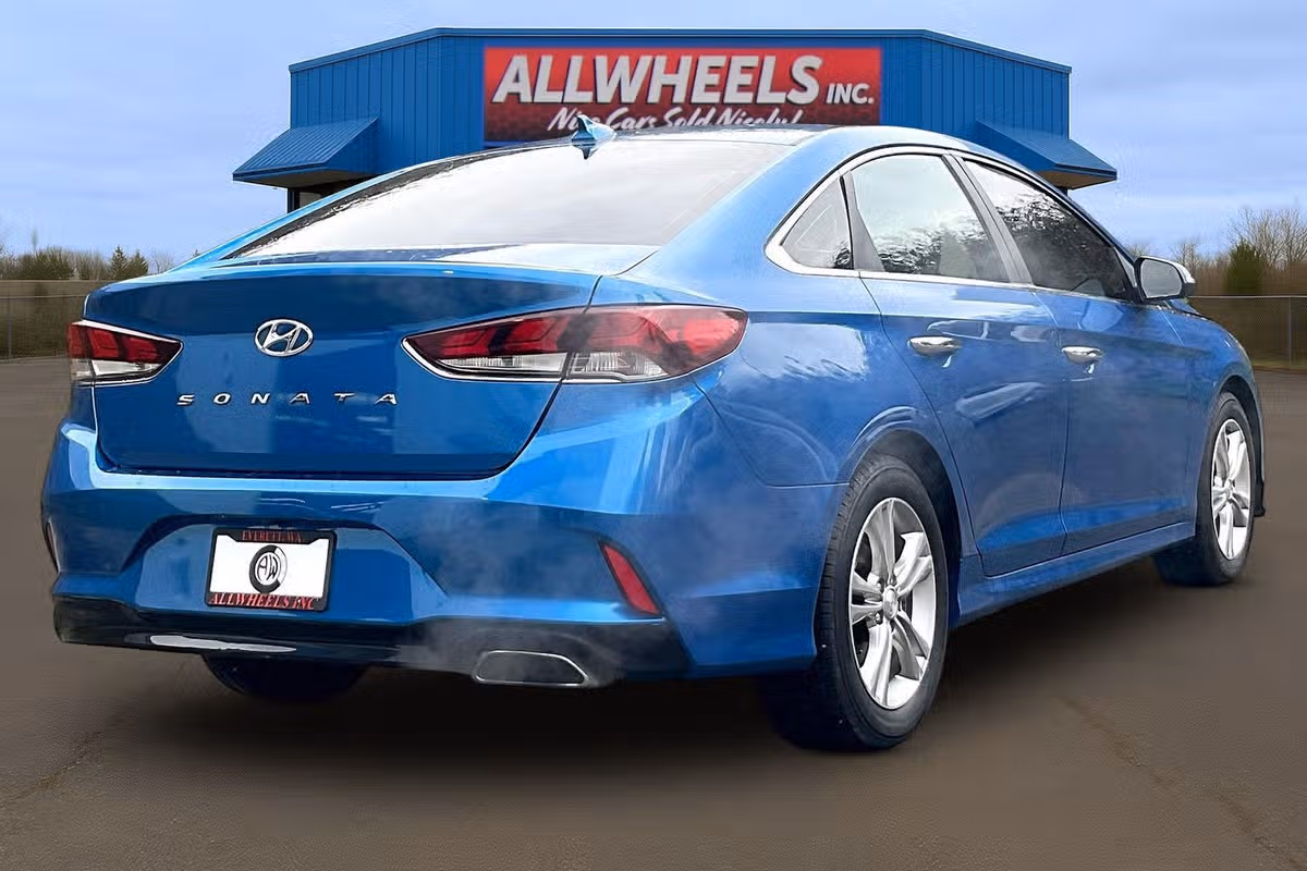 2018 Hyundai SONATA SEL Image 11