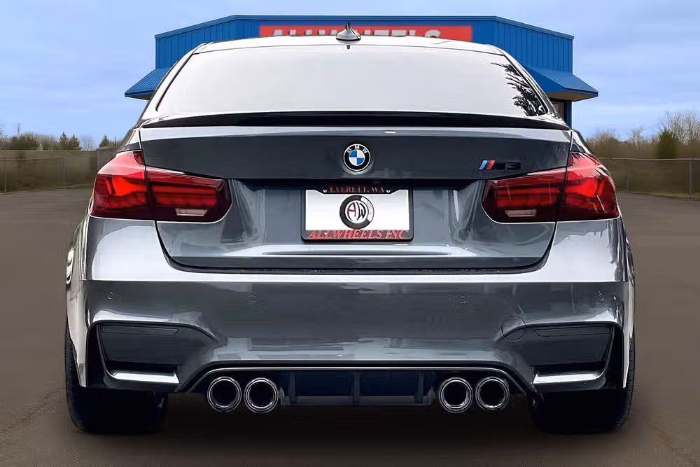 2017 BMW M3 COMPETITION 2 Image 4