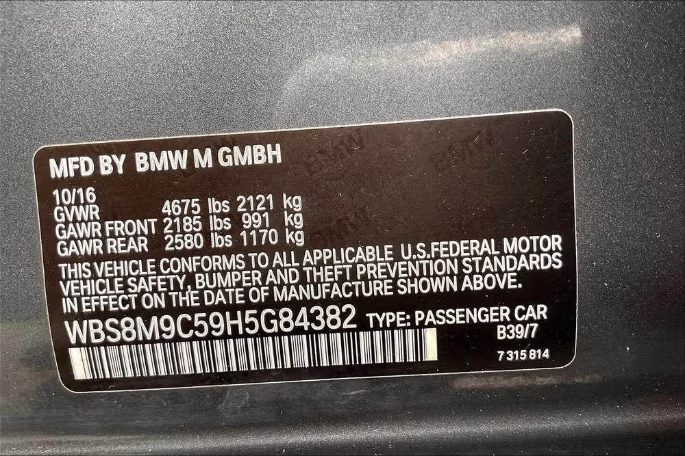 2017 BMW M3 COMPETITION 2 Image 32