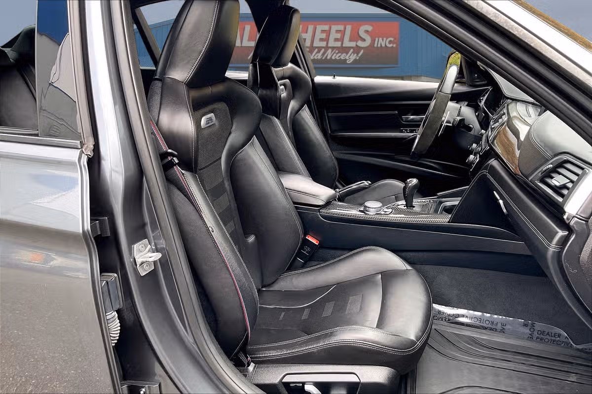 2017 BMW M3 COMPETITION 2 Image 7
