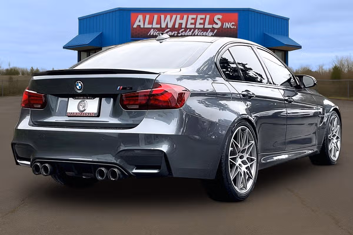 2017 BMW M3 COMPETITION 2 Image 11