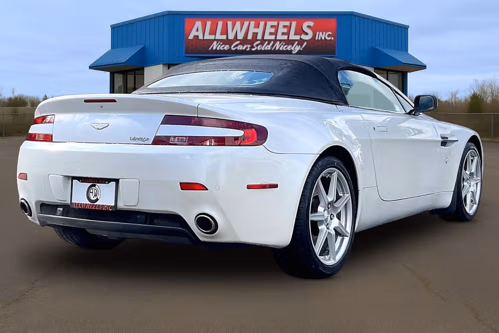 2008 Aston Martin V8 Vantage Roadster Image 10