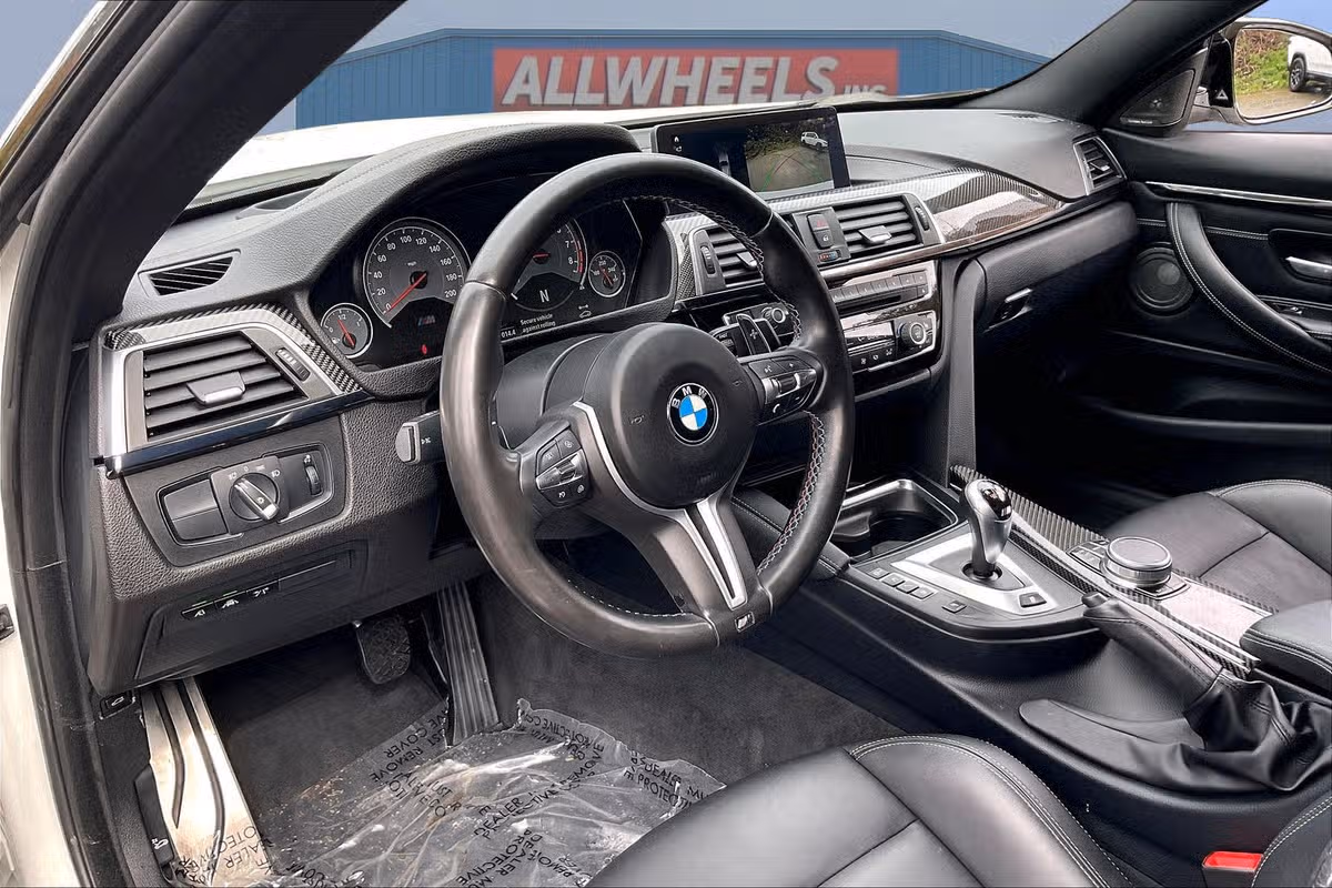 2019 BMW M4 Competition Image 12
