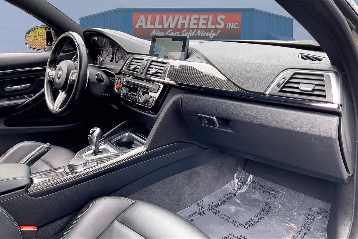 2019 BMW M4 Competition Image 15
