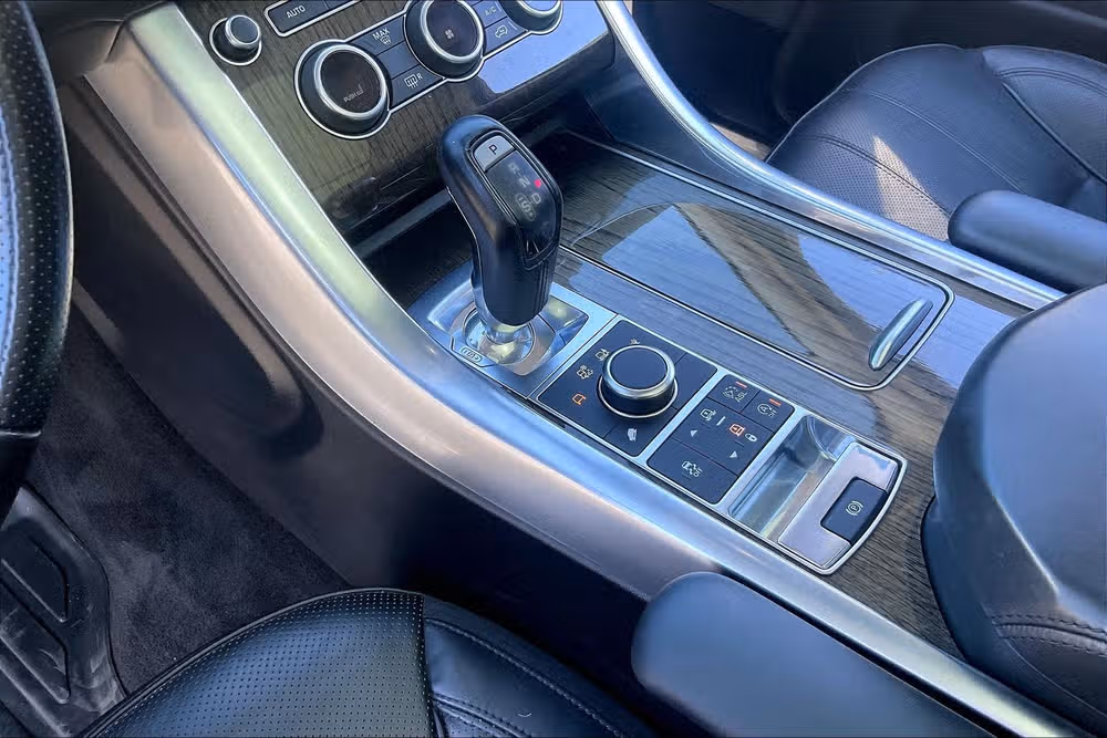 2016 Land Rover Range Rover Sport HSE Image 13