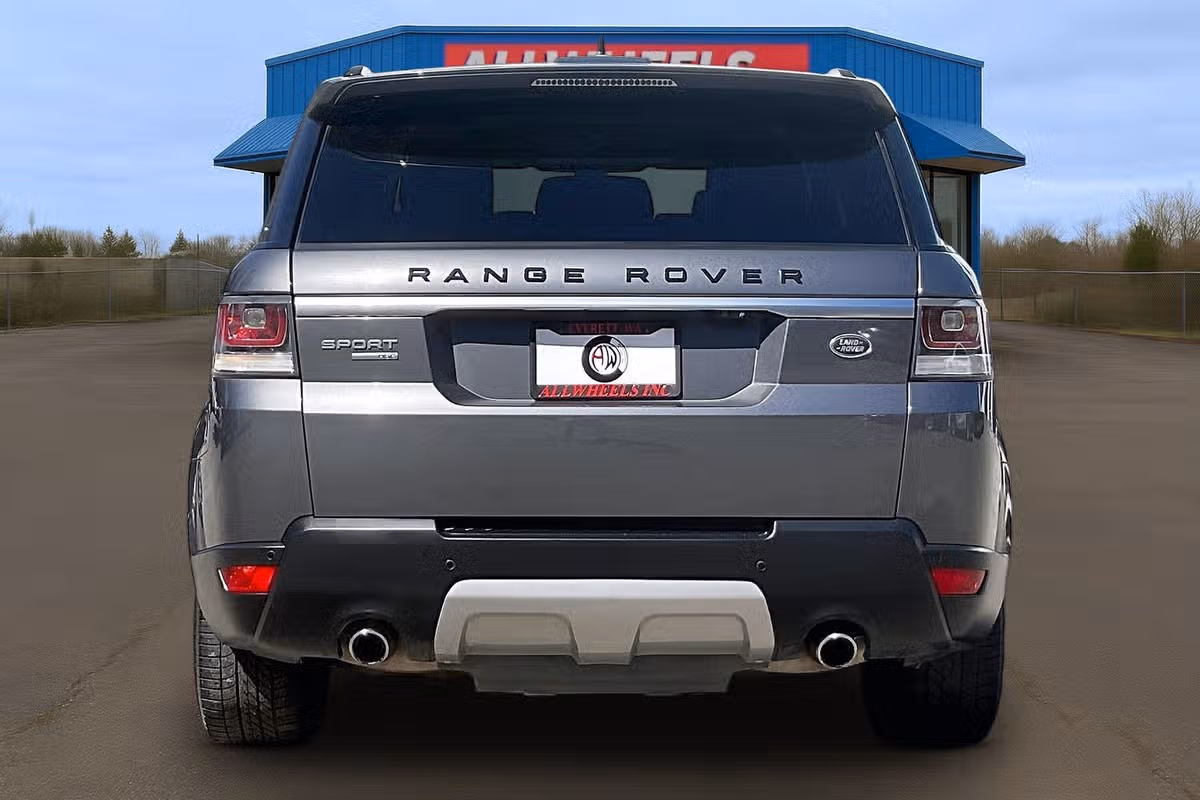 2016 Land Rover Range Rover Sport HSE Image 4